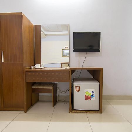 Reddoorz Near Saigon Zoo 3 Hotel Хошимин Екстериор снимка